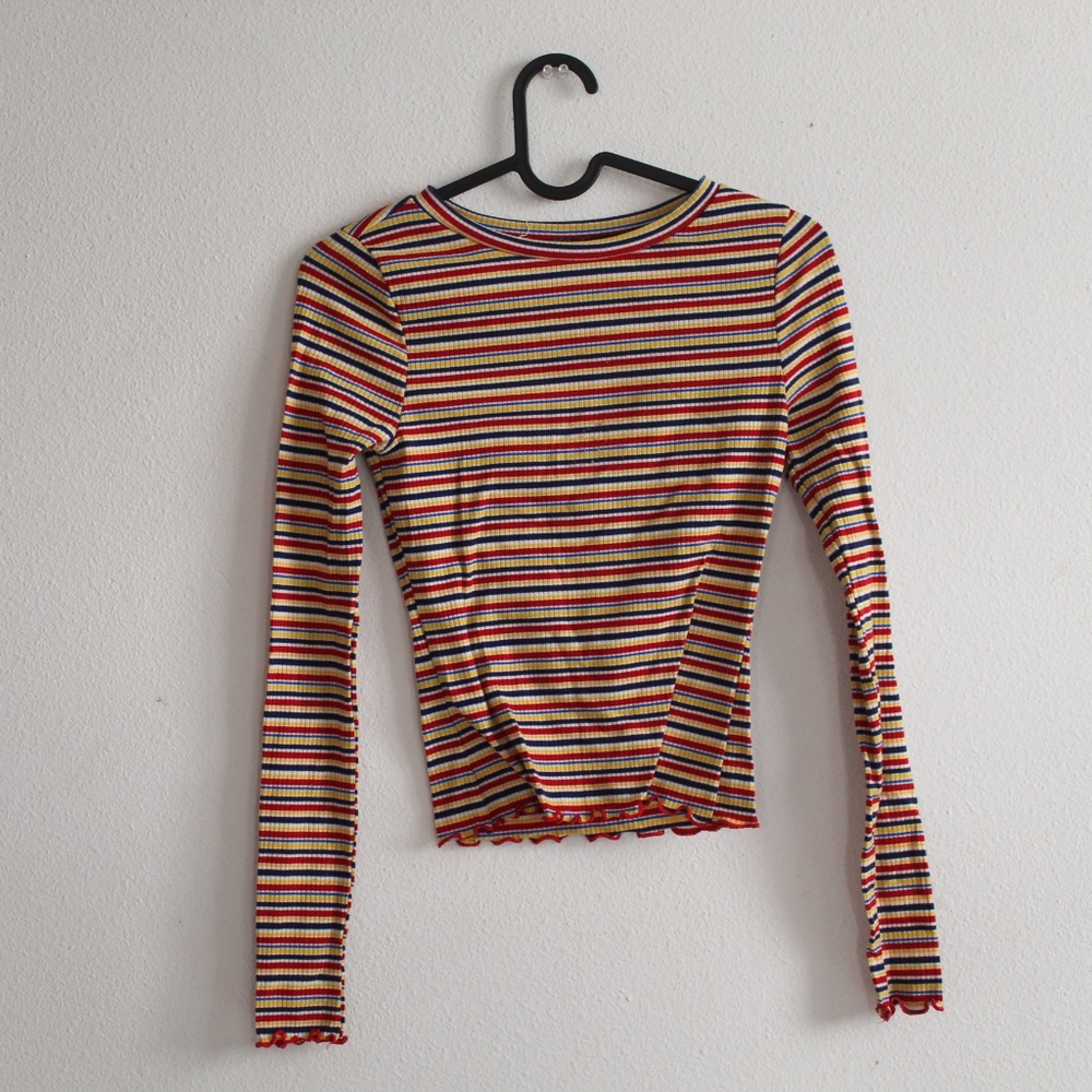 Cropped Long Sleeve Shirt